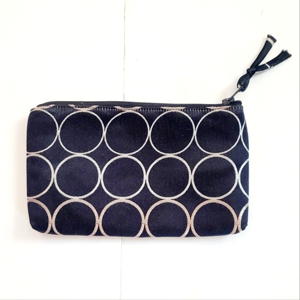 NWOT Black Zipper pouch